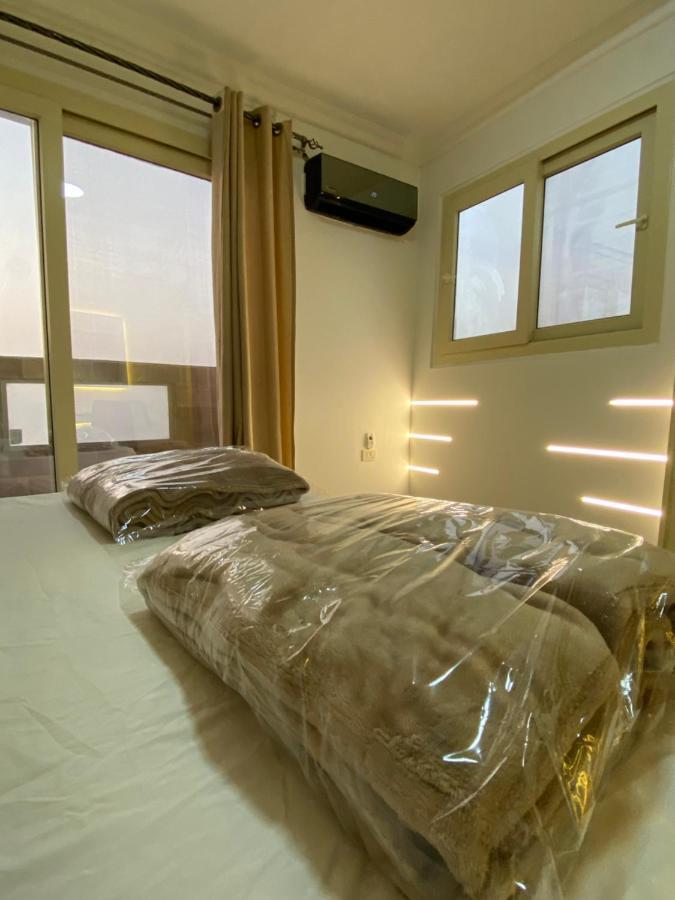 Hyat Hostel & Suites Alexandria Exterior photo